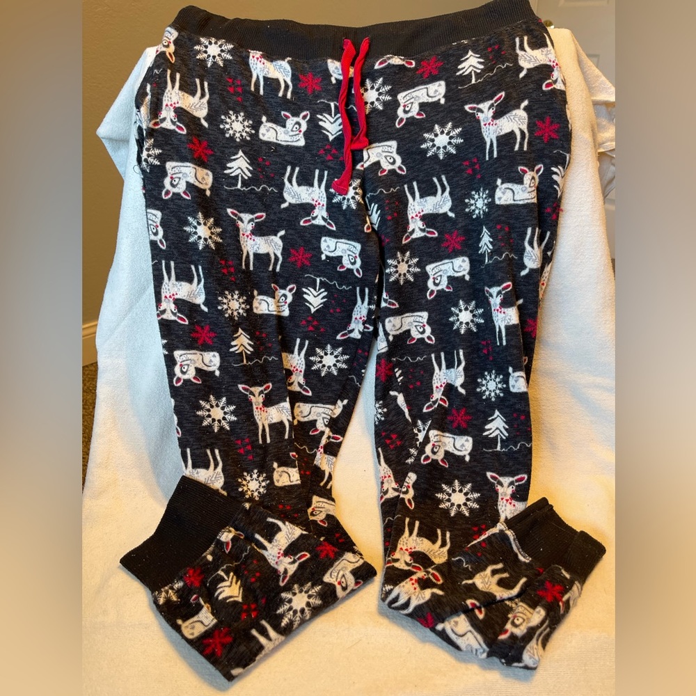 XMAS PAJAMAS - Picture 5 of 6